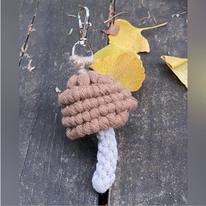 1 Handmade Macrame Mushroom Keychain in the Colors Camel and Natural